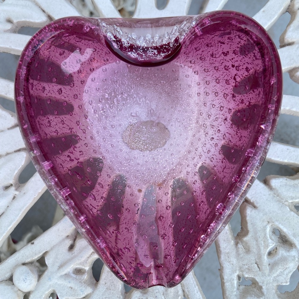 Pink Murano Bullicante Glass Heart Dish with Aventurine